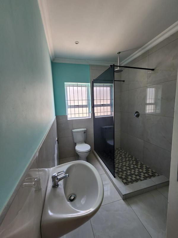 To Let 3 Bedroom Property for Rent in Fairview Eastern Cape